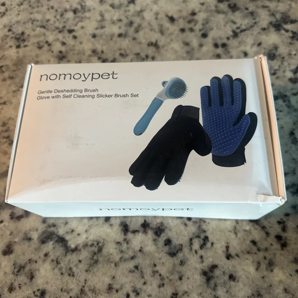 Pet Grooming Gloves for Dogs Cats Blue Brush & Gloves Set NEW Nomoypet